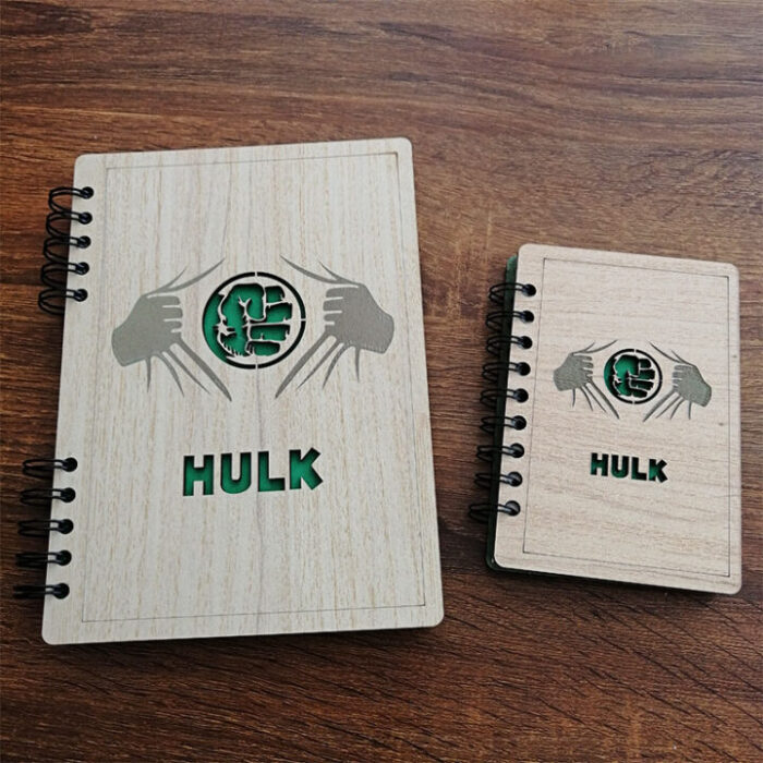 agenda hulk en madera